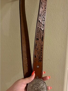 Women's Tooled Brown Leather Western Belt with Silver Buckle